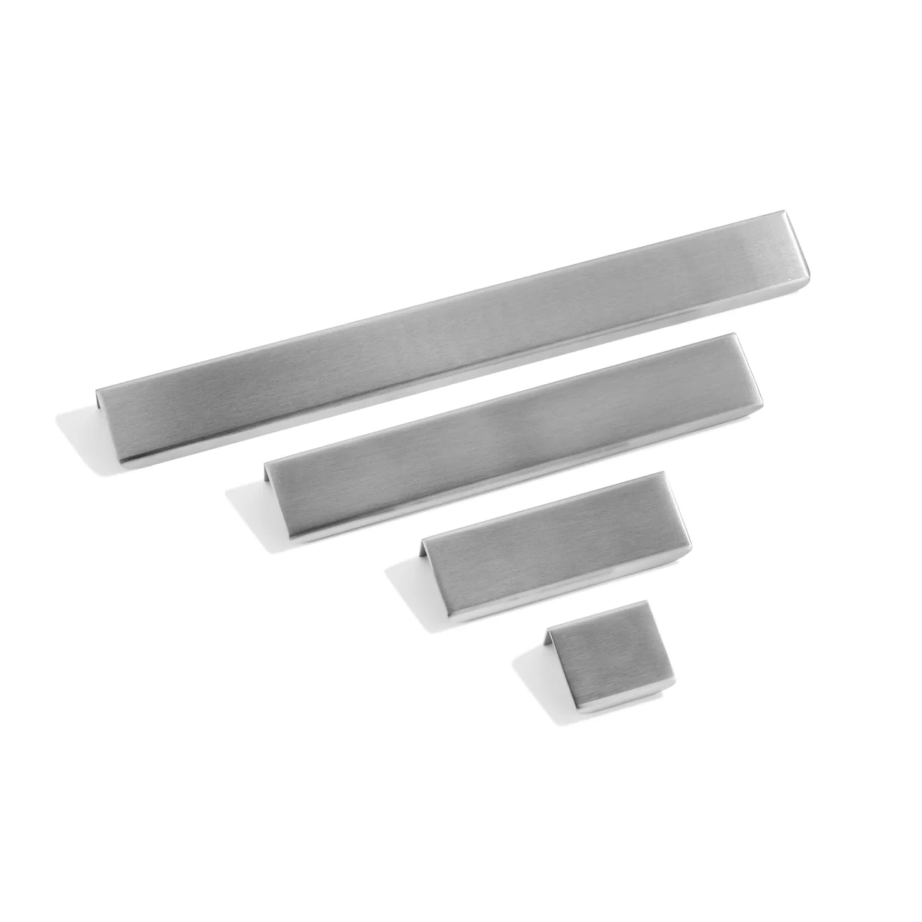 Simple Lip Cabinet Handle
